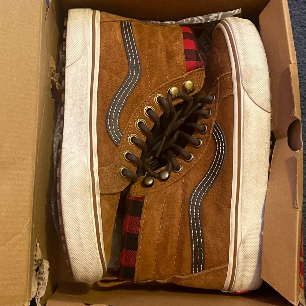Vans Sk8-Hi MTE Womens 6.5, Mens 5